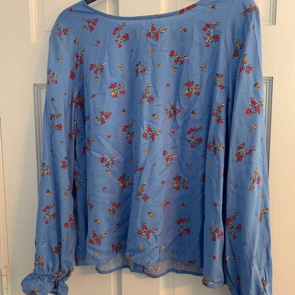 H&M floral blouse